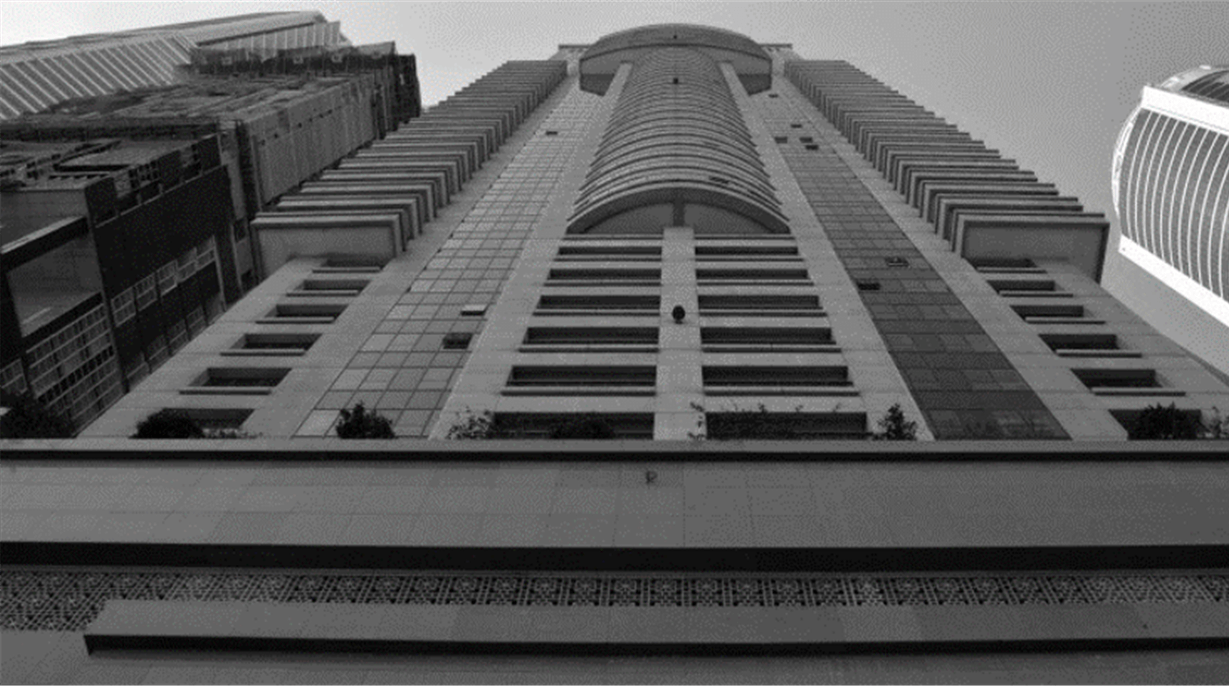 Recommissioning of a Residential Building in Dubai Marina